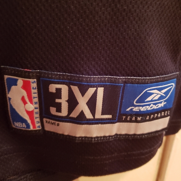 Vintage Reebok NBA Sleeveless Shooting Shirt - Picture 5 of 5